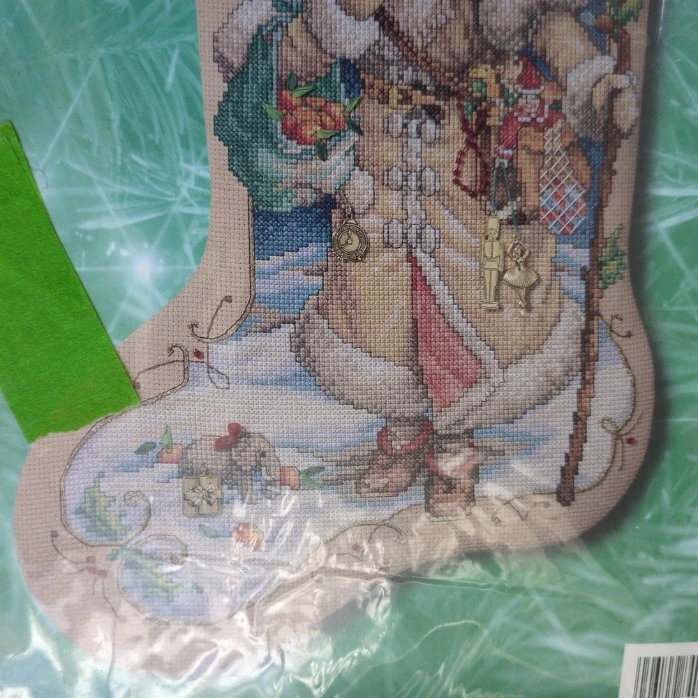Vtg 90s Bucilla Father Winter Santa Stocking Kit Cross Stitch Stocking Kit 84025
